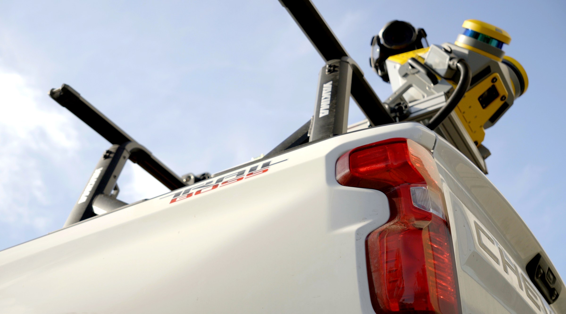 LiDAR unit on the truck